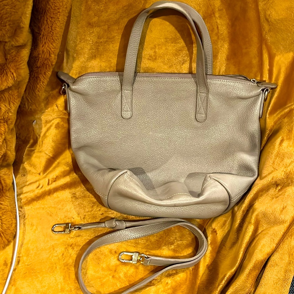 Cuyana tote taupe gray leather crossbody bag sz medium